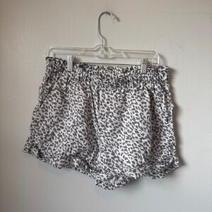 Aerie animal print shorts with front and back pockets